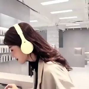 Tai Nghe Chụp Tai Bluetooth Y08 -Bluetooth AUX TF - Âm Thanh Nổi Nghe Gọi Kết Nối Nhiều Thiết Bị