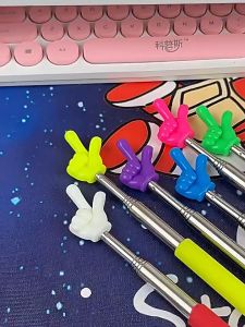 YR อุปกรณ์การเรียนการสอนในโรงเรียนแบบยืดหดได้ดีไซน์แบบนิ้วทำจากเหล็กยืดหดได้ไม้เท้าช่วยชี้อาจารย์สำหรับห้องเรียน