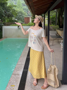 MASISI | Bộ Đầm T Dây Kéo Vai Trụ Thêu