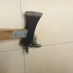 Alat Pembuka Kran Air Patah Original Pipe Screw Extractor Untuk 1/2 & 3/4