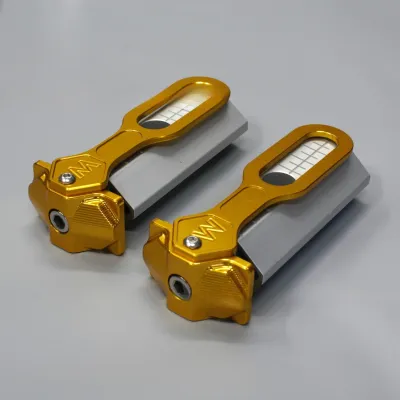 Y15ZR Precision CNC Aluminum Chain Adjuster Swingarm Tension Tuner Racing Kit for Motorcycle Maintenance