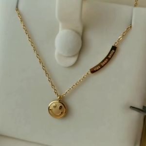 Gelang Tangan Titanium Wanita Smile Terbaru Gelang Tangan Titanium Anti Karat Tidak Luntur