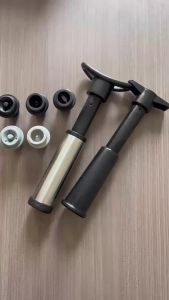Wine Saver Pump Vacuum Wine Bottle Stoppers with Food Grade Silicone Leak Proof Keep Fresh Suitable for All Standard Wine Bottle