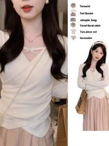 French Style Sweet V-Neck Long Sleeve Cotton Slim Fit T-Shirt Womens Spring Autumn Design Asymmetrical Body Shaping Top