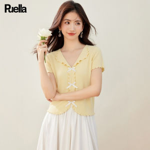 puella | Feminine V-Neck T-Shirt Wooden Lace