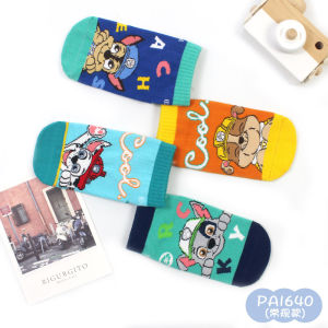 ถุงเท้าพื้นเด็ก PAW Patrol ถุงเท้ากันลื่นสำหรับเด็กชายและเด็กชายวัยกลางคนในบ้าน อบอุ่นสำหรับเด็กอายุ 2-6 ปี ถุงเท้ายาว