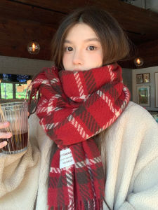 Thickened Plaid Cashmere Scarf Womens Winter Fashion Korean Style Warm Shoulder Shawl Neck Warmer for Couples Red Vintage