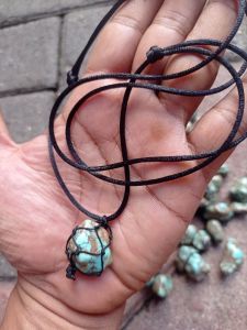 kalung batu pirus alami bonkahan tunggal tibet