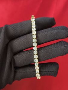 Gelang Diamcity: Keindahan Elegan dengan Sertifikat GRA & Emas 925