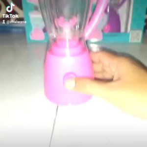 BISA DI ISI AIR | MAINAN ANAK BLENDER MINI RKC 10003 1 I Mainan Edukasi Blender Mini Bisa Dimasuki Air Dan Bisa Berputar Mainan Mini Juicer Smol Play It Real Mainan Blender Anak Anak Ukuran Mini Edukasi Peralatan Dapur Juicer Mini Dapat Diisi Air