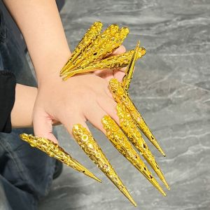 Court Original Heavy Work Nail Tips Gold Color Nail Decorations Comfortable to Wear Any Skin Type Suitable Fake Nails Tips