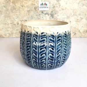 The Leaferie Aretie plant pots. Ceramic flowerpot . flowerpots . flower pot . planter . planters