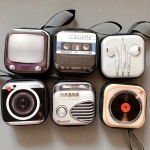 Creative Tinplate กระเป๋าสตางค์สี่เหลี่ยมผืนผ้าขนาดเล็กเปลี่ยนกระเป๋า Minimalistic กระเป๋าสตางค์ที่น่าสนใจกระเป๋าเหรียญกระเป๋าเหรียญกล่องเก็บของขนาดเล็ก ﻿