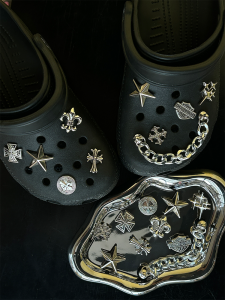 Metallic Cro Heart Cool Sweet Chain Shoe Decorations Accessory for Clog Shoes DIY Shoe Buckle Face Decoration