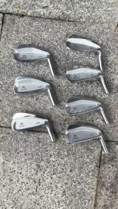 เซทเหล็กกอล์ฟผู้ชายสีเงิน CB302 7ชิ้นเซทเหล็กเพลาเหล็กกราไฟท์4 5 6 7 8 9 P