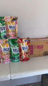 น้ำยาซักผ้า บรีส เอกเซล ชนิดน้ำ 620-700มล..