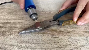 【จัดส่งทันที】13000RPM ไฟฟ้าสว่านปากกา Mini USB สว่านมือ12V-24V DIY 385มอเตอร์บอลแบริ่ง เจาะ Chuck ขนาดเล็กสว่านไฟฟ้า