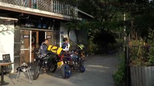 กระเป๋ามัดหลังกันน้ำ ขนาด 40L 60L กระเป๋าติดท้ายมอเตอร์ไซค์กันน้ำ กระเป๋ากันน้ำ กระเป๋ามัดหลังกันน้ำกระเป๋าติดมอเตอร์ไซค์ ชุดคลุมเป้กันน้ำ มี 3 ขนาด