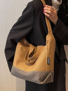 Retro Style Canvas Shoulder Bag for Women: Large Capacity & Versatile Single Strap Design
