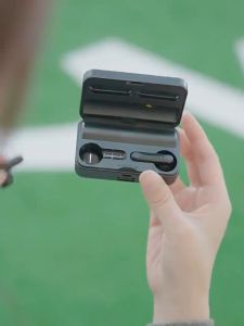 Tai nghe Bluetooth 5.3 S20 Pro tai nghe mặt gương Led Pin trâu Dock sạc kiêm sạc dự phòng đèn pin