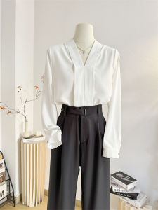 White French V-neck Chiffon Shirt Womens Long Sleeve Commute Elegant Inner Wear Base Layer Shirt Korean Style Button Detail