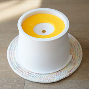 ลอยสุนัขแมวชามน้ําไม่มีปากเปียก Anti Play Water Feeder อุปกรณ์สําหรับสัตว์เลี้ยงสุนัขอ่างล้างหน้าป้องกันการคว่ํา