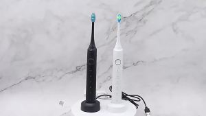 Bàn Chải Đánh Răng Điện Sonic Sarmocare X700 Sạc Không Dây Kèm 6 Đầu Bàn Chải Lông Mềm Và Hộp Đựng Du Lịch Dành Cho Người Lớn Chống Nước IPX7