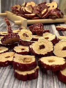 Unseeded Dates Slice 1000g