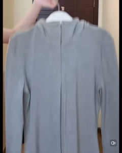 เสื้อฮู้ดซิปหน้า แขนยาว กันหนาว ผ้าฟลีซ เซ็ต 2ชิ้น +กระโปรงทรงเอ เอวยางยืด ชุดแฟชั่น ไม่มีซับใน สีเทา/สีดำ ผ้านุ่ม อุ่นสบาย #3114