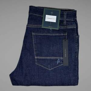 Celana Jeans Sobek Pria Bahan Stretch Denim Blue- Regular
