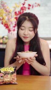 [SET 5 GÓI] - WORLD SPICE - Mì trộn LókCók hương vị Bò né Mì trộn bò né LokCok Mì trộn LokCok bò né ăn liền (100g/gói)