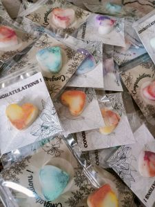 SMAZAGIFT (10 PIECES) HANDMADE SOAP Doorgift Goodies Bajet Murah Kahwin Akikah Birthday wedding engagement WITH CUSTOMIZE card VARIOUS COLOURS AND FRAGRANCE