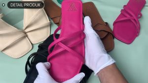 SV7N DANITA Sandal Flat Wanita Untuk Anak Size 26 Sampai 35 Dewasa 36 Sampai 43 Sendal Wanita Teplek Empuk B-021
