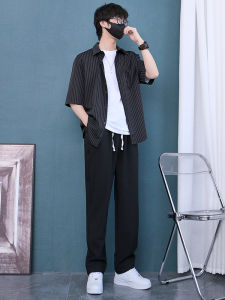 ชุดฤดูร้อนผู้ชายเซ็ต3ชิ้นสไตล์เกาหลีใส่คู่กับชุดผู้ชายหล่อเท่เสื้อเชิ้ตแบรนด์ยอดนิยม1ชุดกางเกงลากพื้น