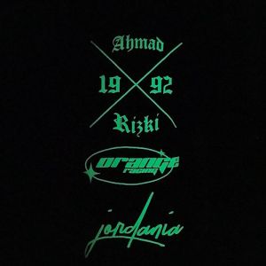 KAOS CUSTOM NAMA (GLOW IN THE DARK)