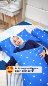 Sprei Gerry Blue Monalisa dengan Karet Anti Geser 180x200 dan 160x200