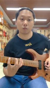 Luxars S-G37-MAX-M Natural Electric Guitar : COD not accepted