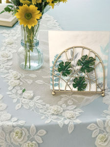 Rustic American Iron Art Desktop Vertical Napkin Holder Kitchen Restaurant Creative Hand-Painted Decorative Display Piece