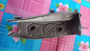 พื้นวางเท้าซ้าย+ขวา พื้นเหยียบ Honda air blade แอร์เบรค แท้ถอดรถมือสอง(เหมาะทำสีใหม่กรุณาอ่านก่อนคับ