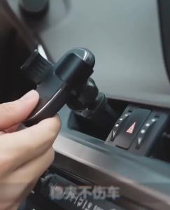 BYD CARE | 1Pcs Car Phone Holder Gravity Sensing Air Vent Stand Accessories For BYD Tang F3 E6 Atto3 Yuan Plus Song Max F0 G3 I3 Valve Core