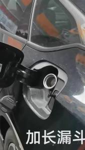 Golden กรวยปากยาวเติมน้ำมัน และน้ำ แบบพกพา คุณภาพสูง วัสดุพลาสติก Car Refueling Funnels