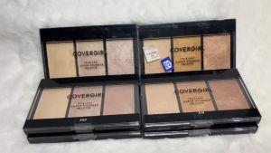 Covergirl TruBlend Super Stunner Highlighter Palette Suitable for all skin types Super blendable shades 6.5g