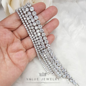 สร้อยข้อมือ ฝังคริสตัลเพชรกลม Round Brilliant Shape รุ่น ValueJewelry ดังนั้น เลือกระดับความหรูได้ดั่งใจ กับ 6 ขนาด สมัย รูปภาพสูง 6.0 ครั้ง