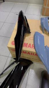 YAMAHA LC 135 V8 FI cover set HLY (NO Sticker)