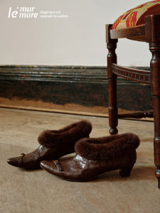 Fashionable Warmth Sheepskin Short Boots