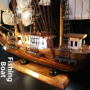 PAMPAS | Decorative Sailing Ship Model with Light