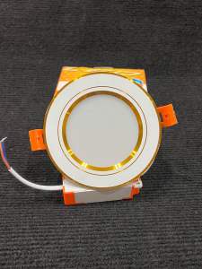 Đèn LED âm trần viền vàng  viền bac phi 65 / 5w Asia