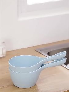 Besee | Thickened Plastic Water Ladle