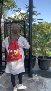(Bisa COD) Tas Serut Anti Air Water Proof String Bag / Draw String / Gym Sack Tas Olahraga Pria Kekinian Motif Fun Dude