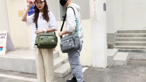 💥สินค้าใหม่💥 กระเป๋าสะพายข้าง กระเป๋าผ้าไนลอน สไตล์เกาหลี กระเป๋าสะพายไหล่ สะพายข้าง สำหรับผู้ชาย ผ้าโพลี น้ำหนักเบา ช่องเก็บของเยอะ